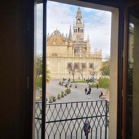 Luxury Apartment With Views To Alcazar, Cathedral And Giralda. Sevilla Exterior foto