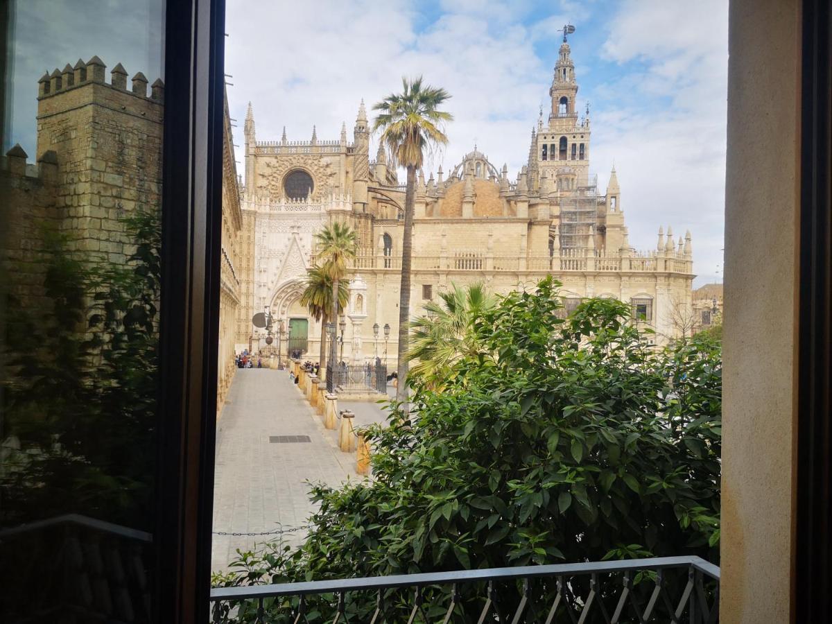 Luxury Apartment With Views To Alcazar, Cathedral And Giralda. Sevilla Exterior foto